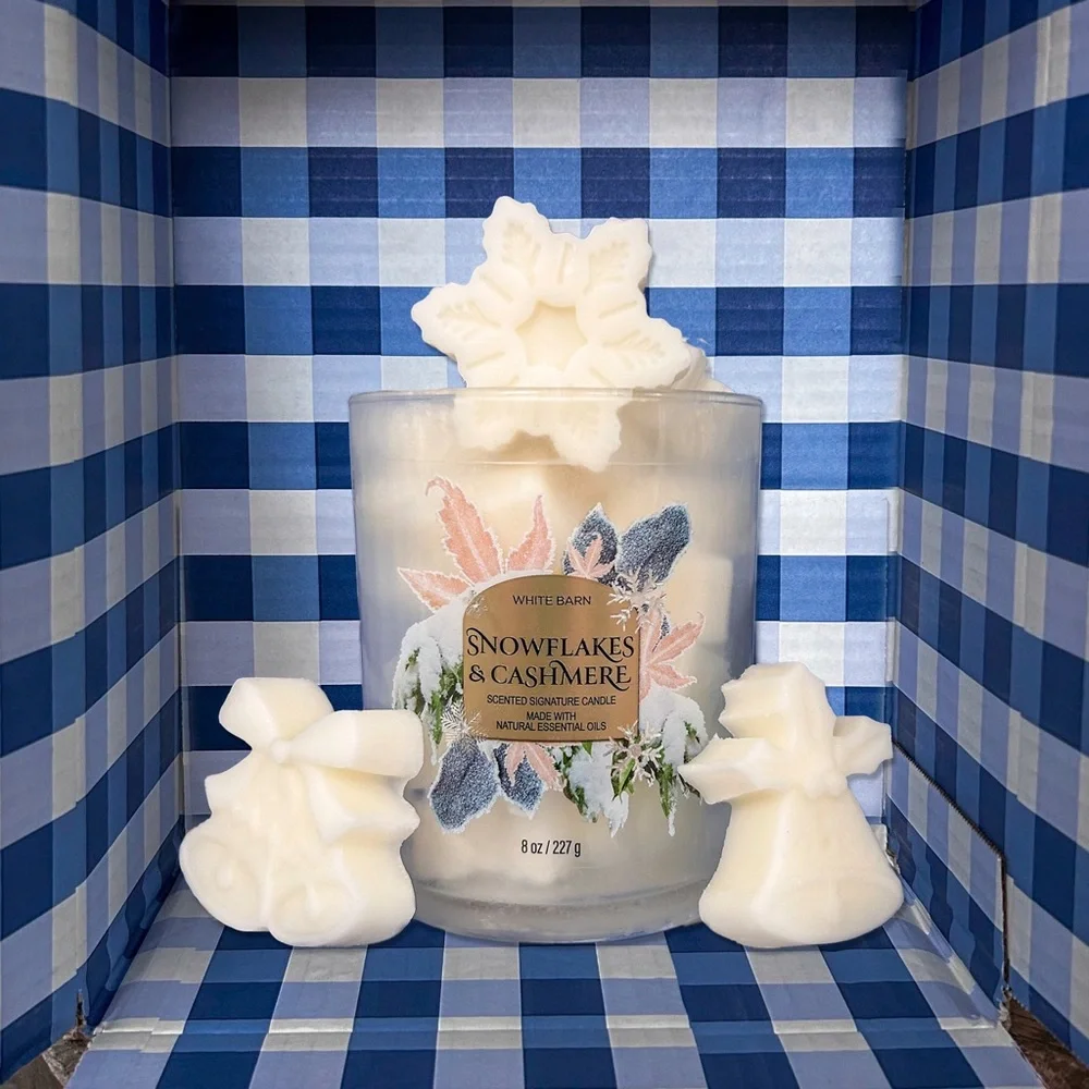 ✨3/$25✨Bath and Body Works Snowflakes and Cashmere Wax Melts - Picture 1 of 4